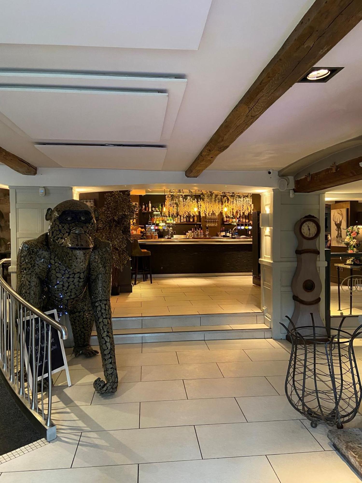 The White Hart Hotel Uttoxeter Extérieur photo