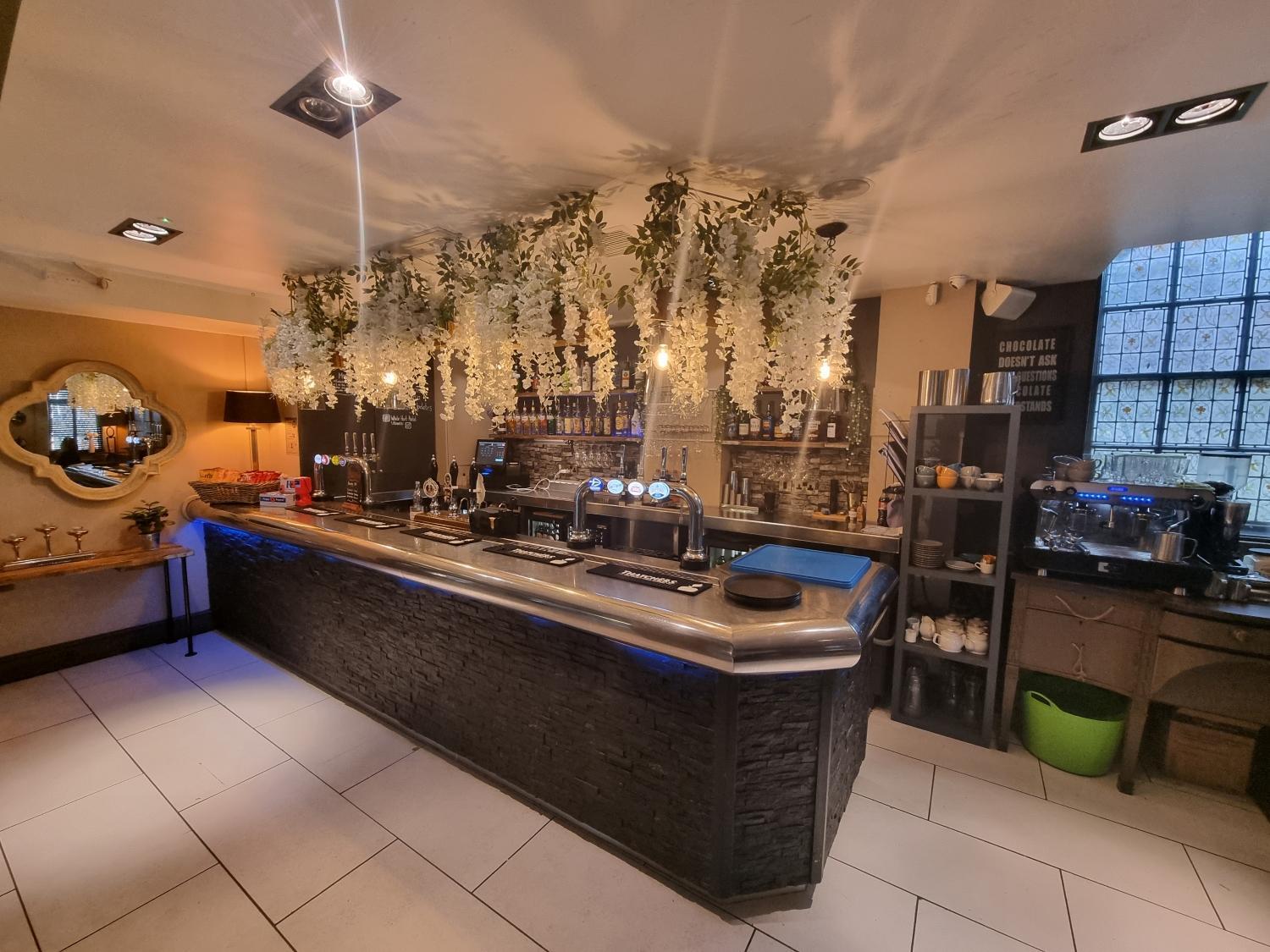 The White Hart Hotel Uttoxeter Extérieur photo