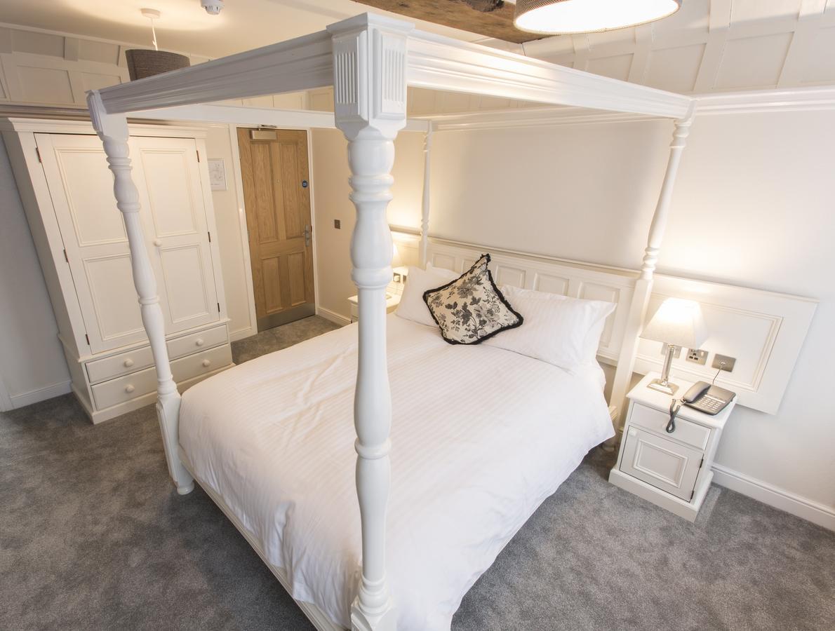 The White Hart Hotel Uttoxeter Extérieur photo